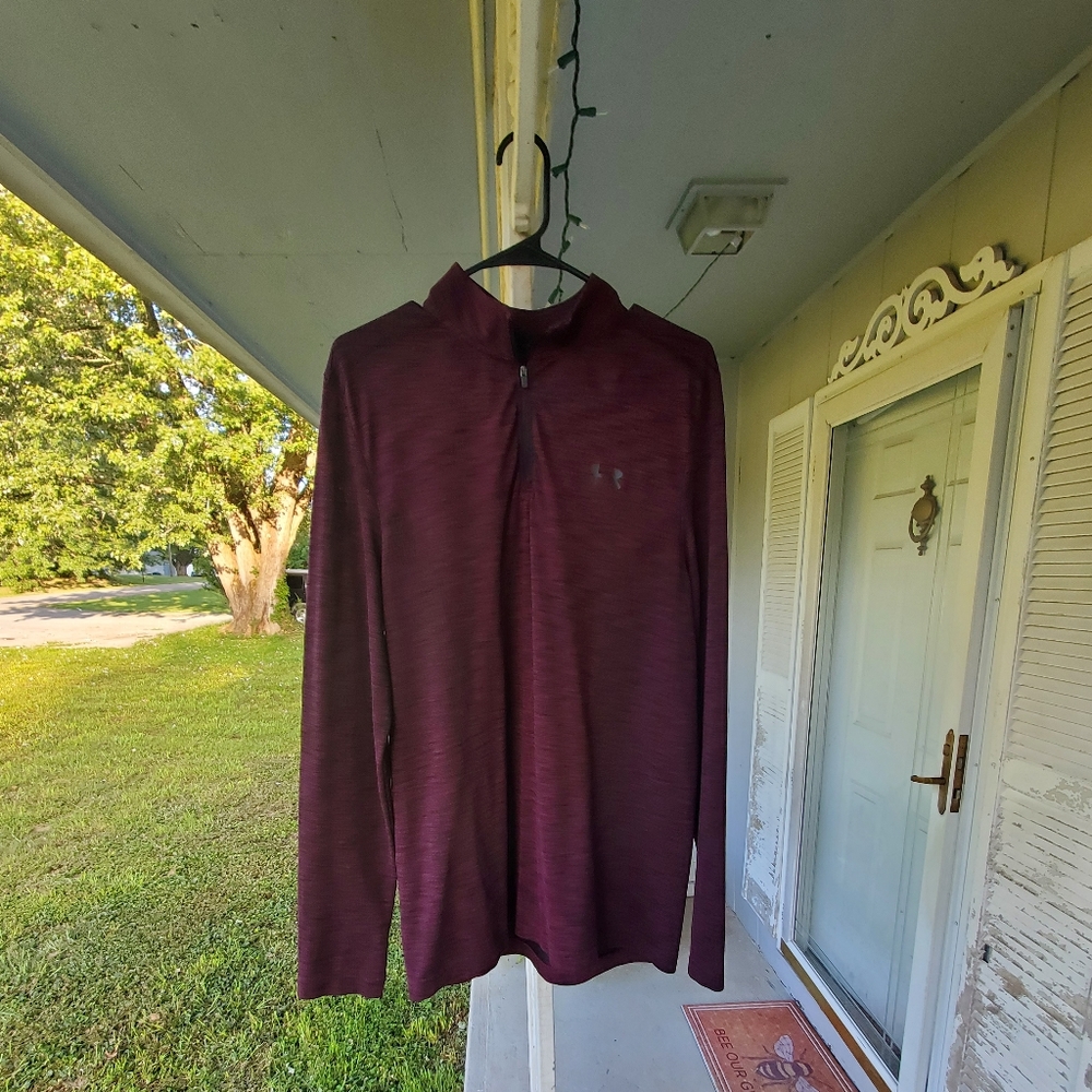 Men's Large Red Nike Long Sleeve Heat Gear  Workout Shirt With Zipper